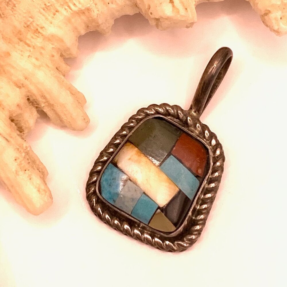 Alvin Toadacheene Navajo Gemstone Inlay Sterling Silver Pendant Vintage J863 - Picture 2 of 4